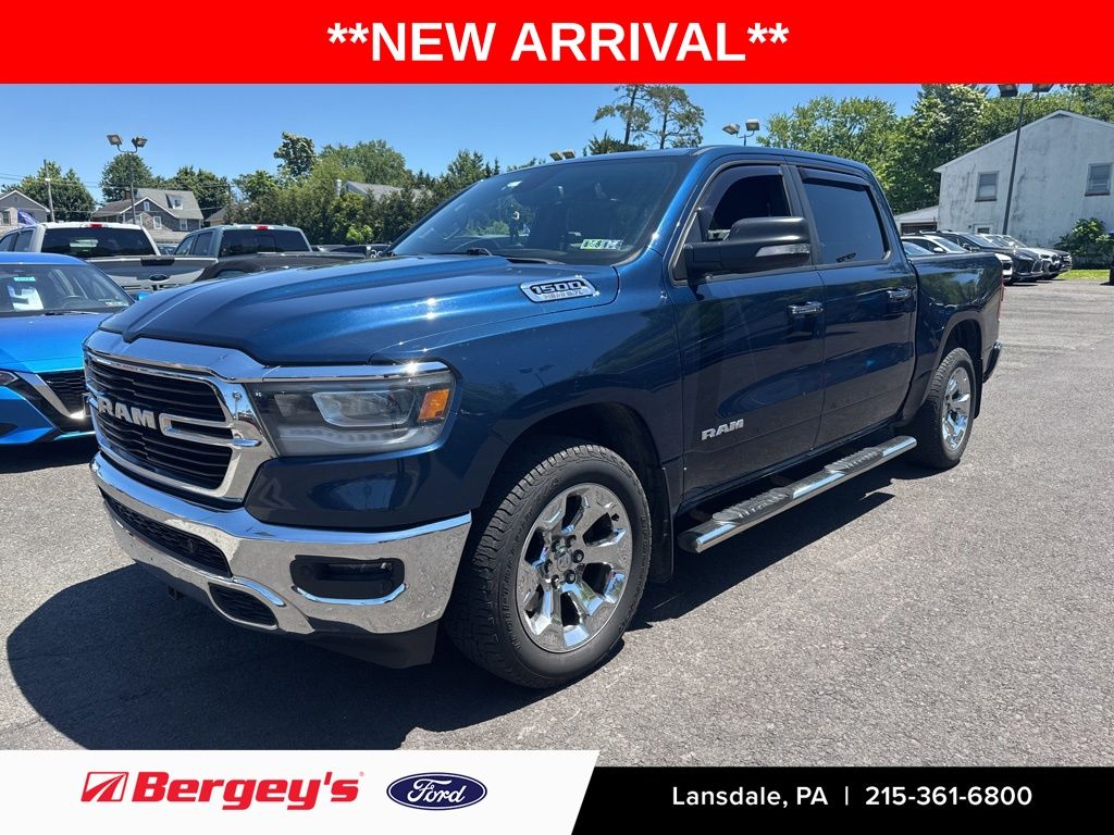 2019 RAM 1500 Big Horn/Lone Star 4x4 Crew Cab 5'7's photo