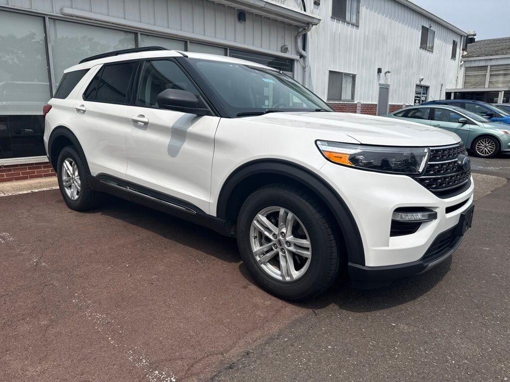 Used 2022 Ford Explorer XLT SUV
