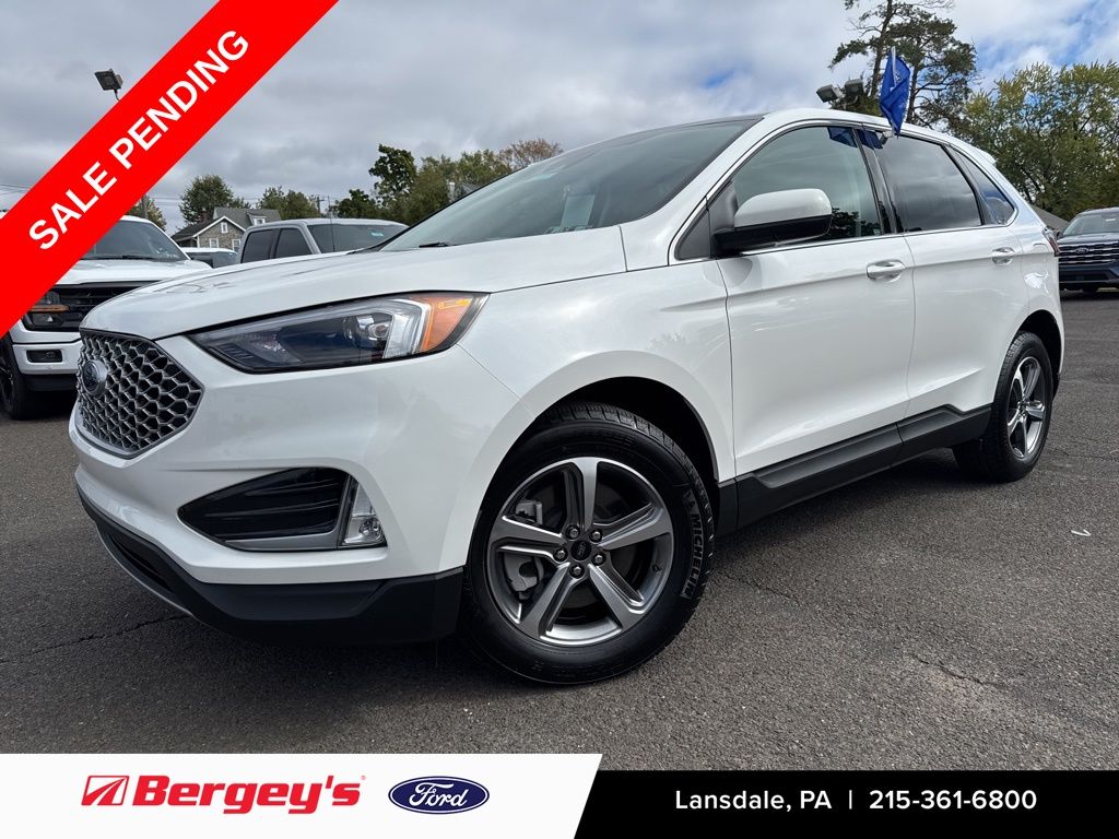 2024 Ford Edge SEL's photo