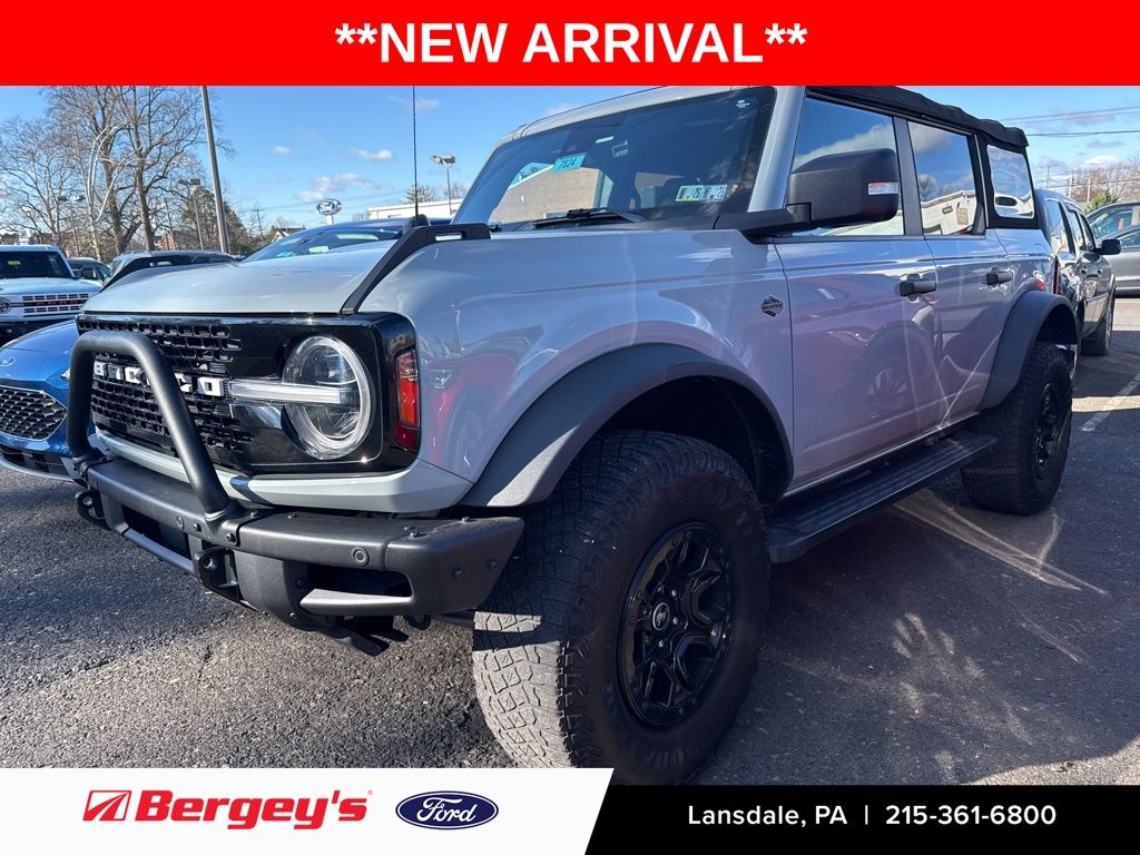 2022 Ford Bronco 4-Door Wildtrak's photo