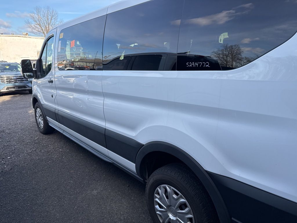 2023 Ford Transit photo 3