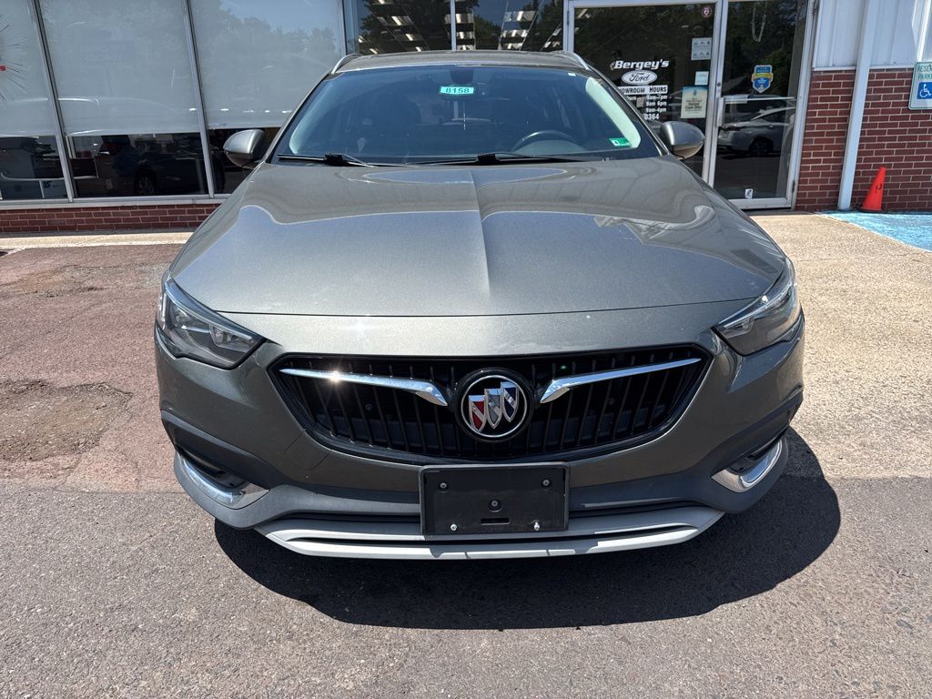 Used 2018 Buick Regal TourX Essence with VIN W04GV8SXXJ1056123 for sale in Lansdale, PA