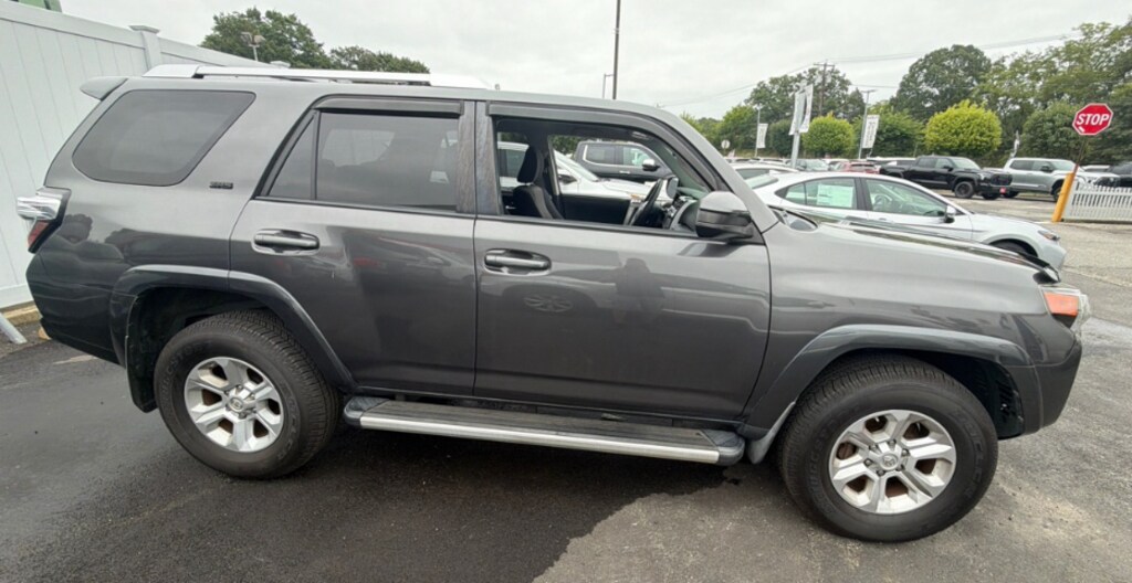 Used 2018 Toyota 4Runner SR5 SUV