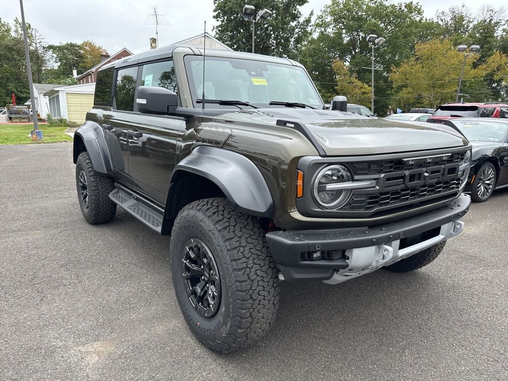 2025 Ford Bronco Raptor photo 2