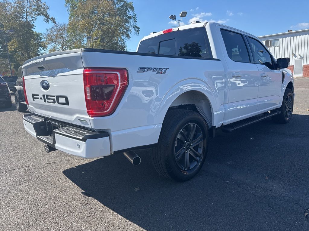 2023 Ford F-150 XLT photo 4