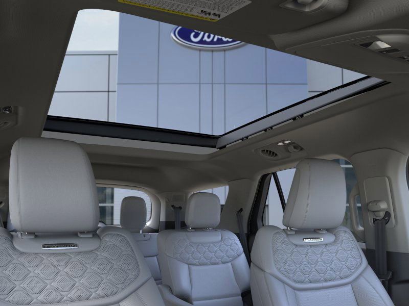 2026 Ford Explorer Platinum - Photo 36
