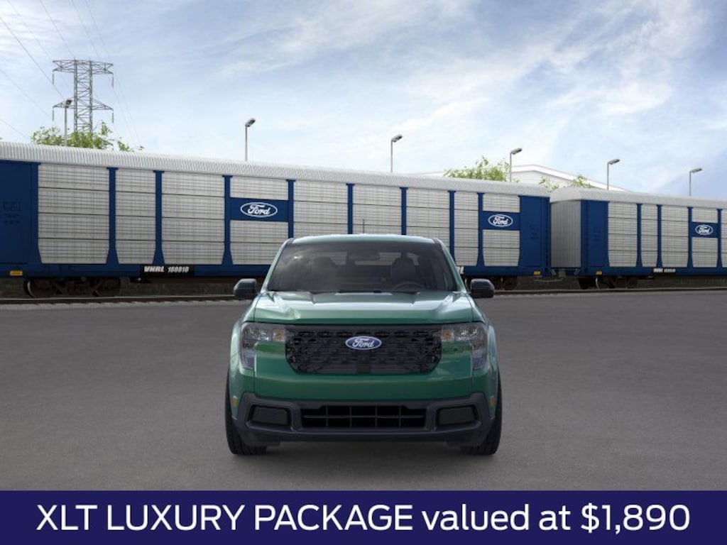 New 2025 Ford Maverick XLT Truck SuperCrew