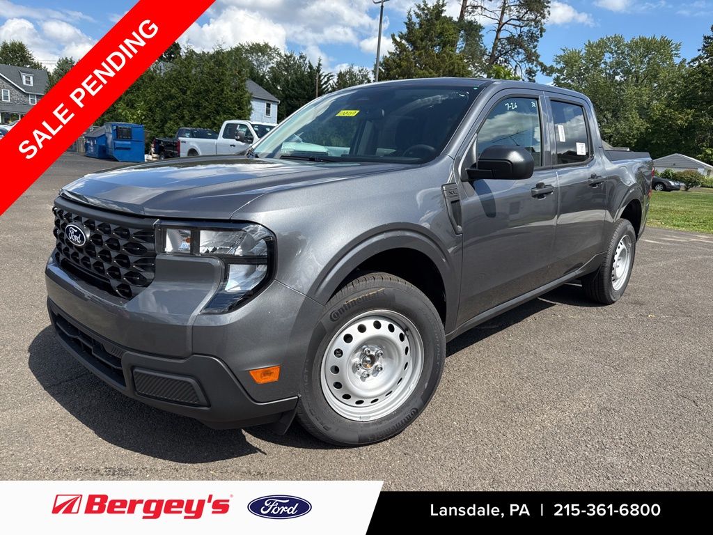 2025 Ford Maverick XL's photo