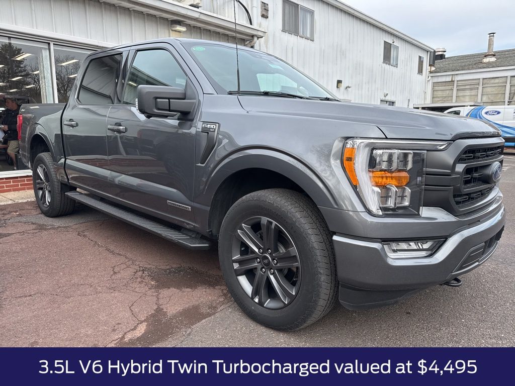 2023 Ford F-150 XLT photo 2