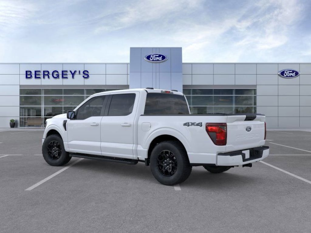 New 2025 Ford F-150 XLT Truck SuperCrew Cab
