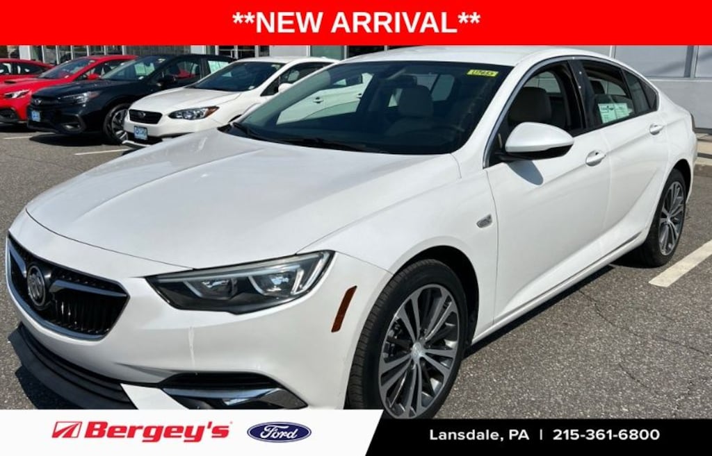 Certified 2018 Buick Regal Sportback Essence with Navigation Hatchback