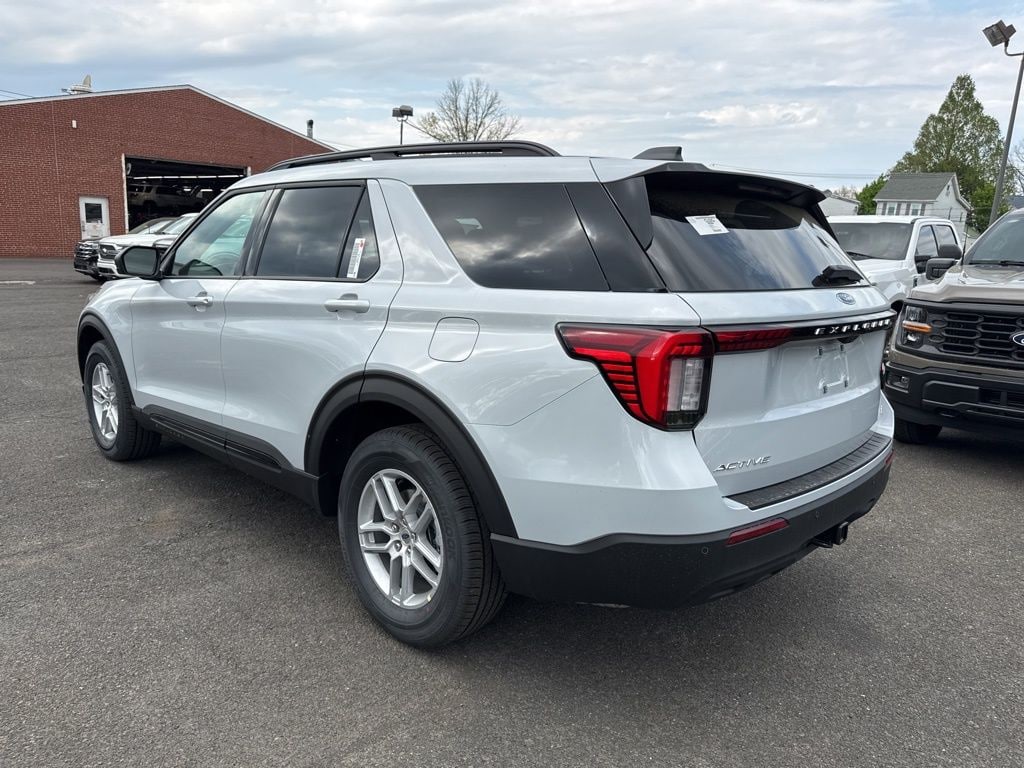 New 2026 Ford Explorer Active 200A SUV