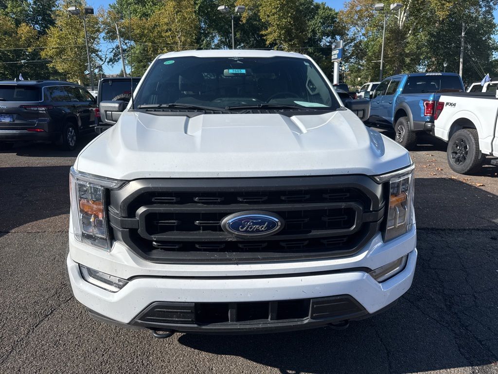 2023 Ford F-150 XLT photo 2
