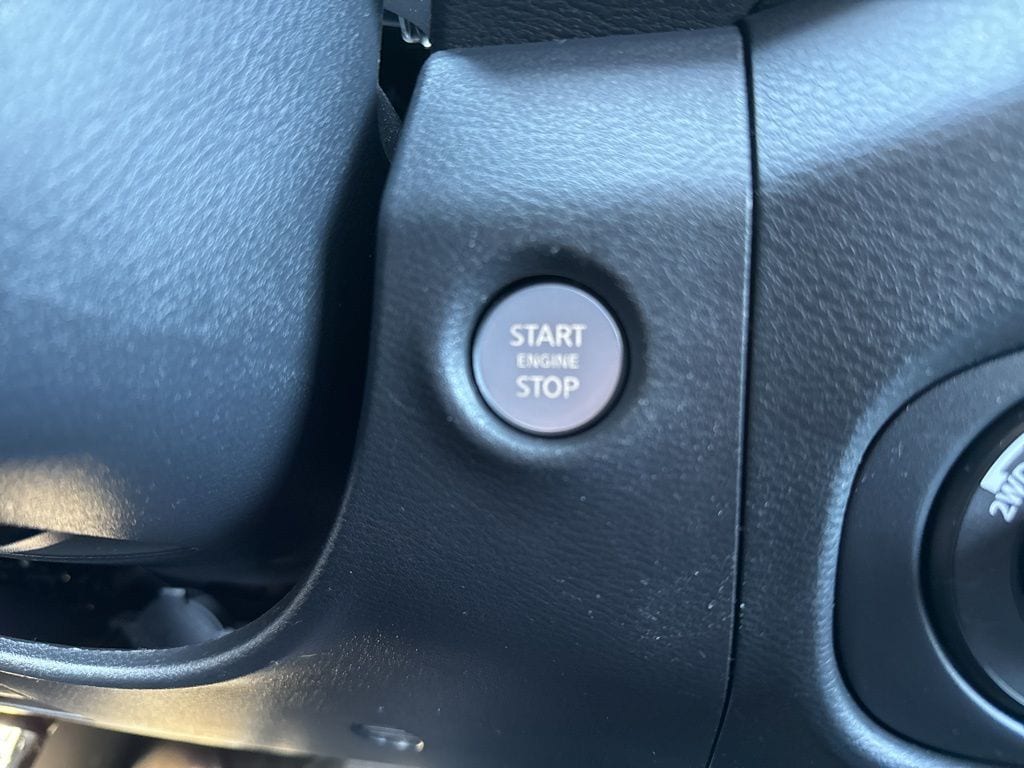 2022 Nissan Frontier SV - Photo 31