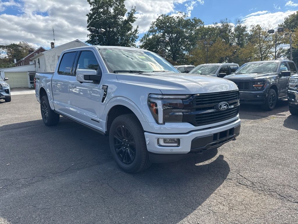 2025 Ford F-150 Platinum photo 2