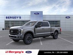 2025 Ford F-250 XLT Truck Crew Cab
