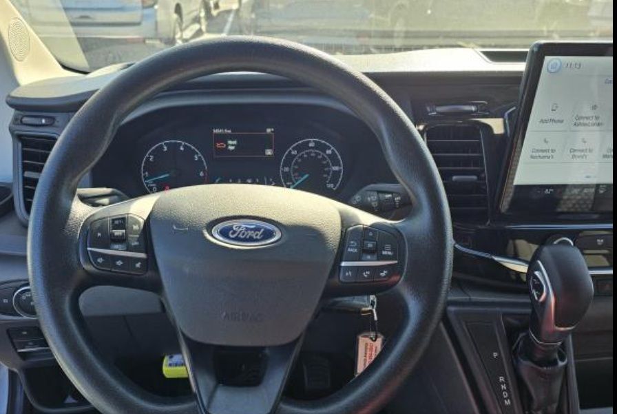 2023 Ford Transit photo 2