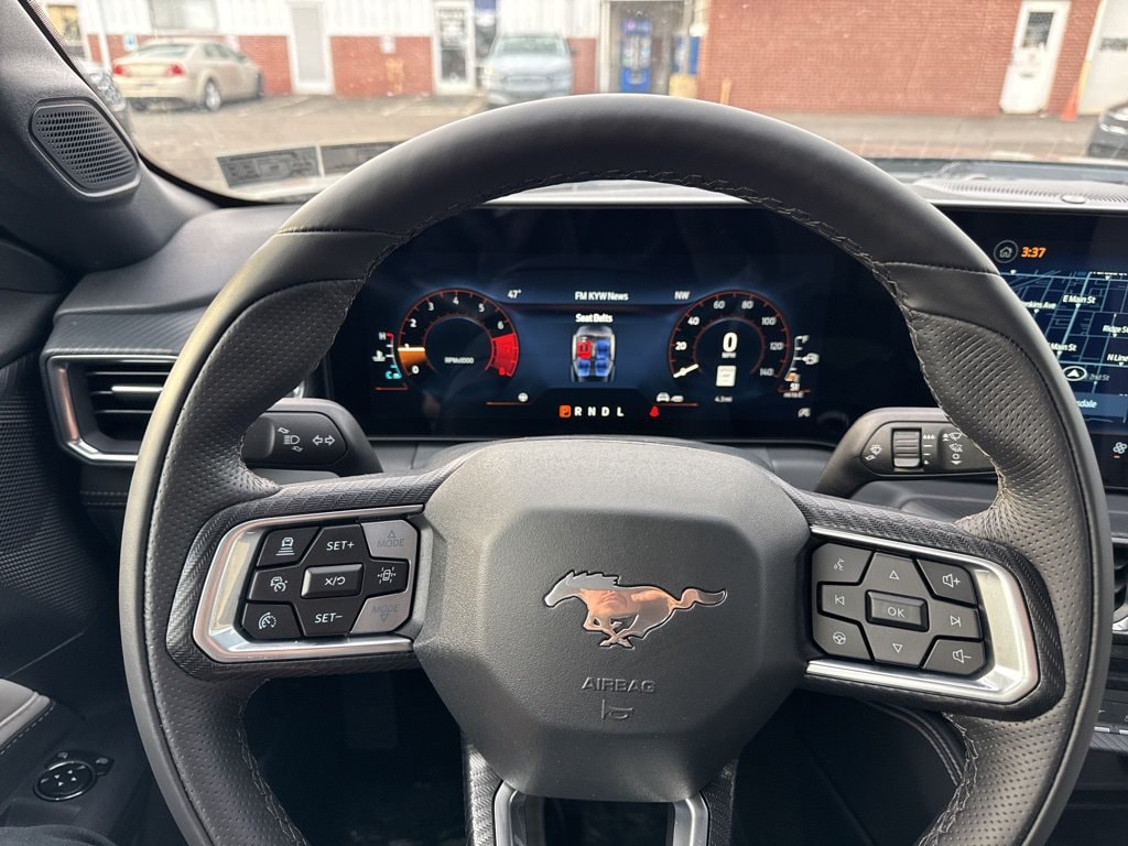 2026 Ford Mustang EcoBoost Premium Convertible - Photo 11