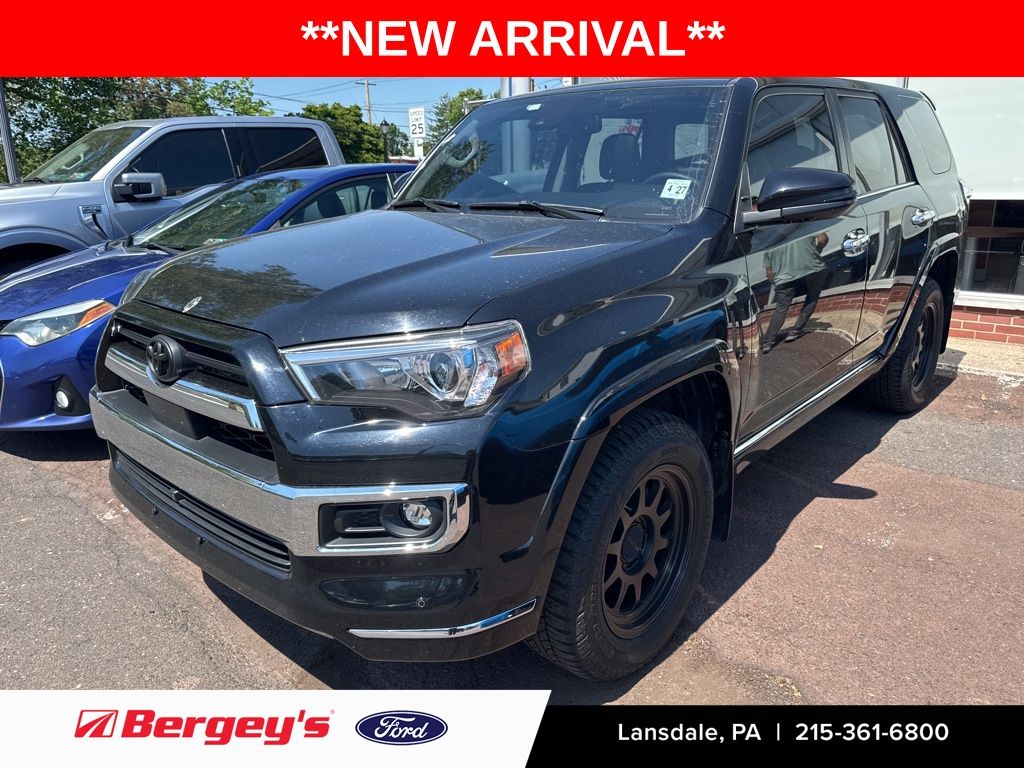 2022 Toyota 4Runner Limited 4WD V6's photo