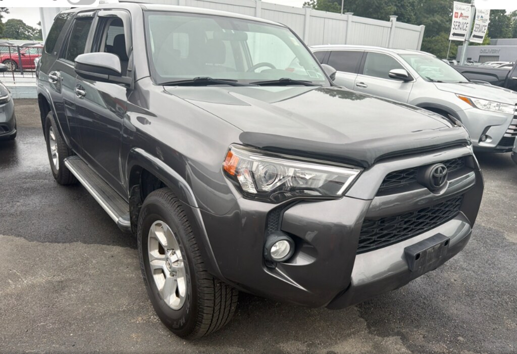 Used 2018 Toyota 4Runner SR5 SUV