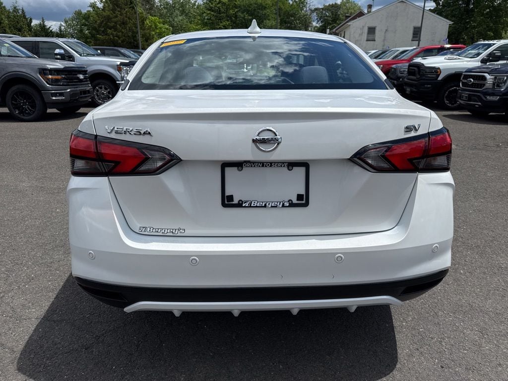 Used 2020 Nissan Versa 1.6 SV Sedan