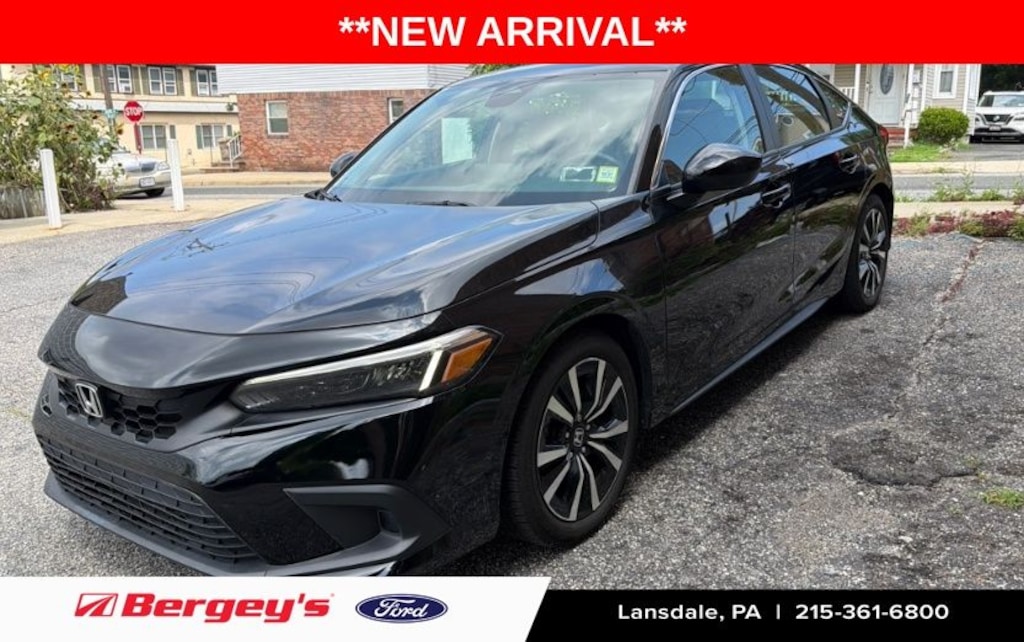 Used 2024 Honda Civic EX-L Hatchback