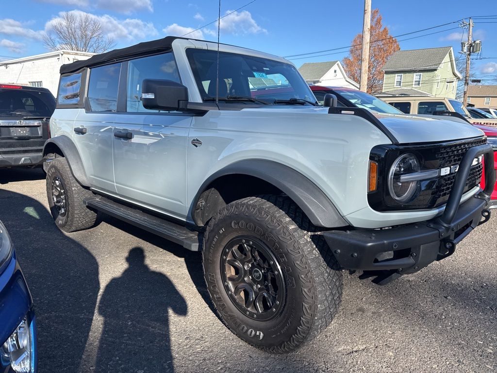 2022 Ford Bronco Wildtrak photo 3