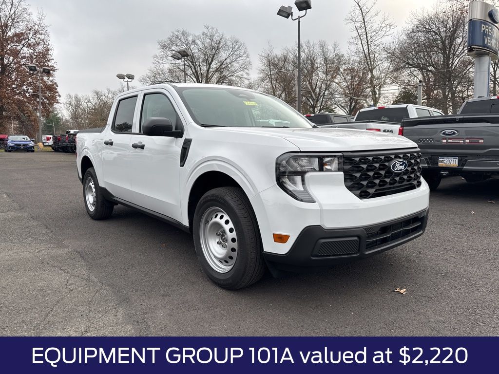 2025 Ford Maverick XL photo 2