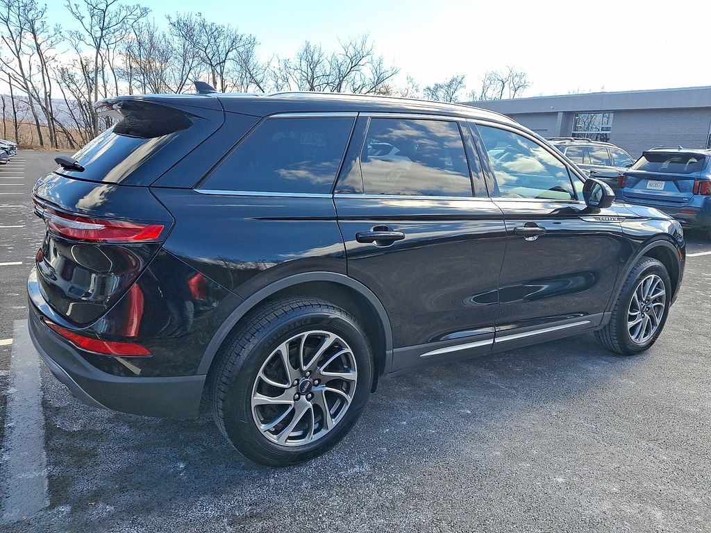 Used 2022 Lincoln Corsair Standard SUV