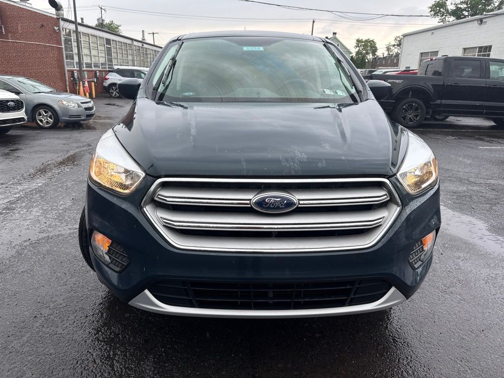 Used 2019 Ford Escape SE with VIN 1FMCU0GD4KUA74037 for sale in Lansdale, PA