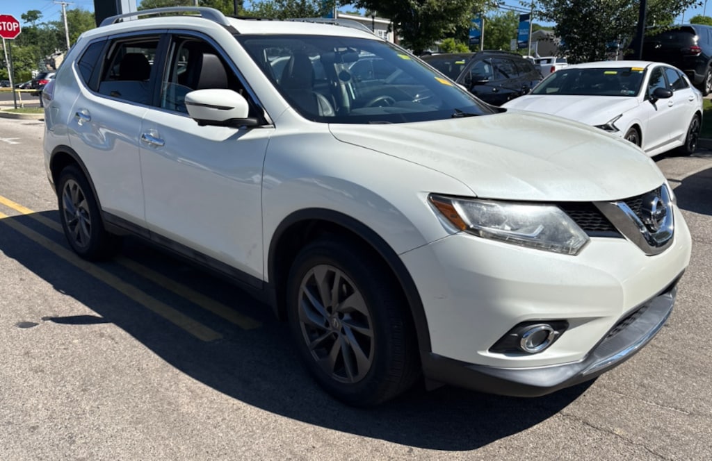 Used 2016 Nissan Rogue SL SUV