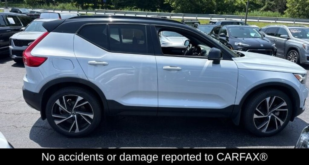 Used 2020 Volvo XC40 R-Design SUV