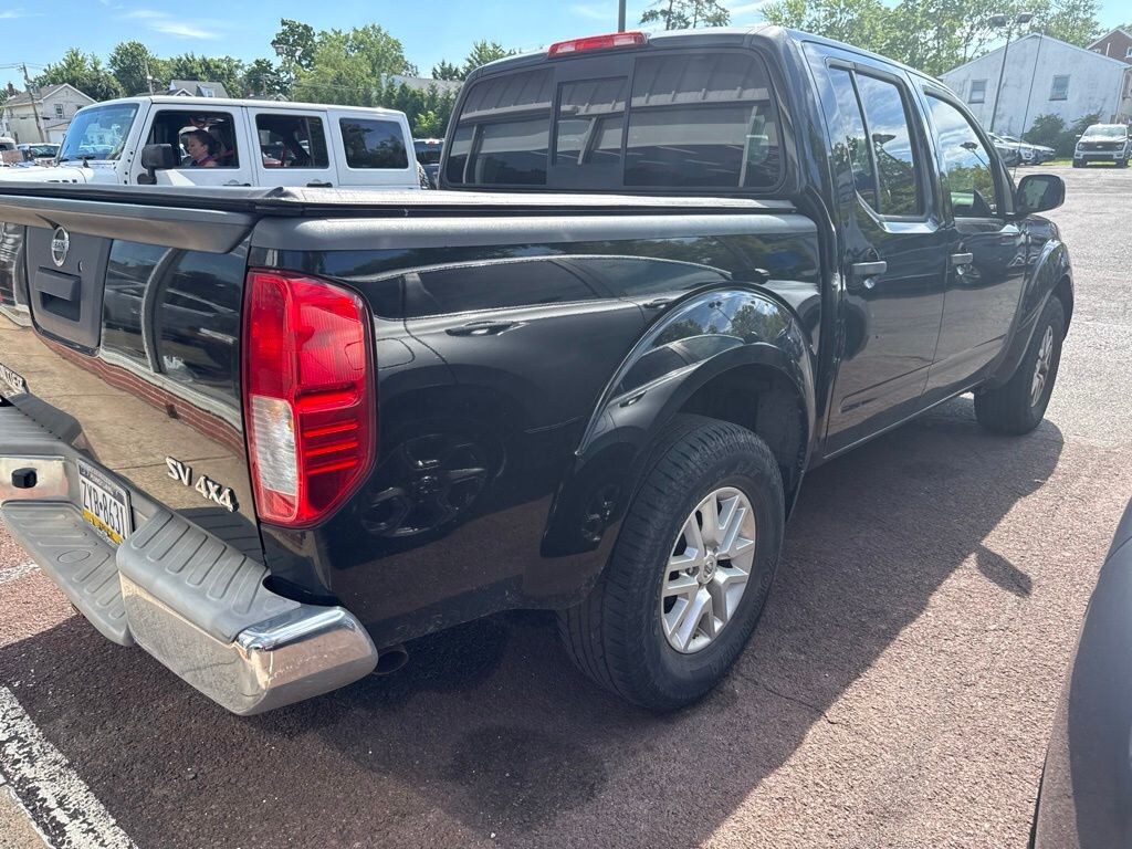 Used 2014 Nissan Frontier SV Truck Crew Cab