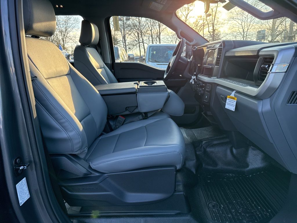 2026 Ford F-250 Super Duty XL - Photo 13