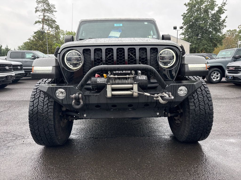 2021 Jeep Gladiator Willys photo 3
