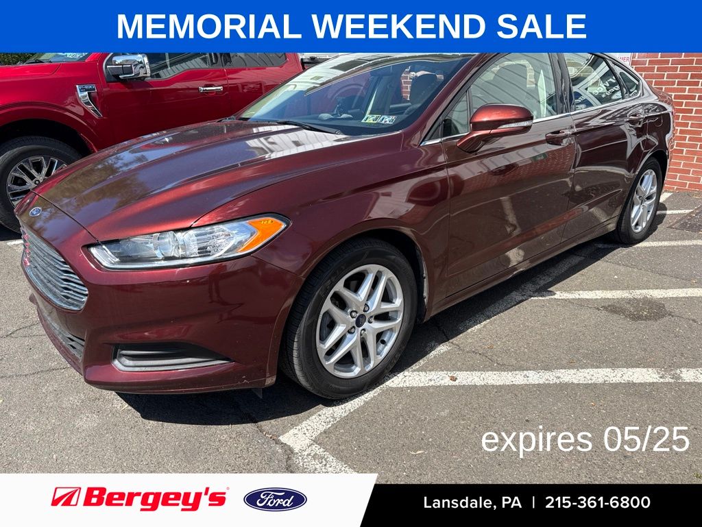 2015 Ford Fusion SE FWD's photo