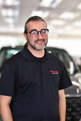 Staff member Nicholas Couchara from ID_52b43b