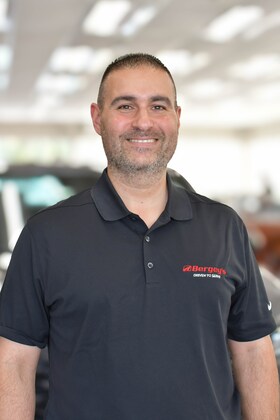 Staff member Leon Osowski from ID_e2bcc5