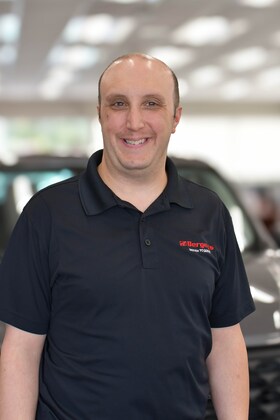 Staff member Ross Winiarz from ID_52b43b