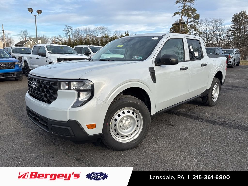 2026 Ford Maverick XL's photo