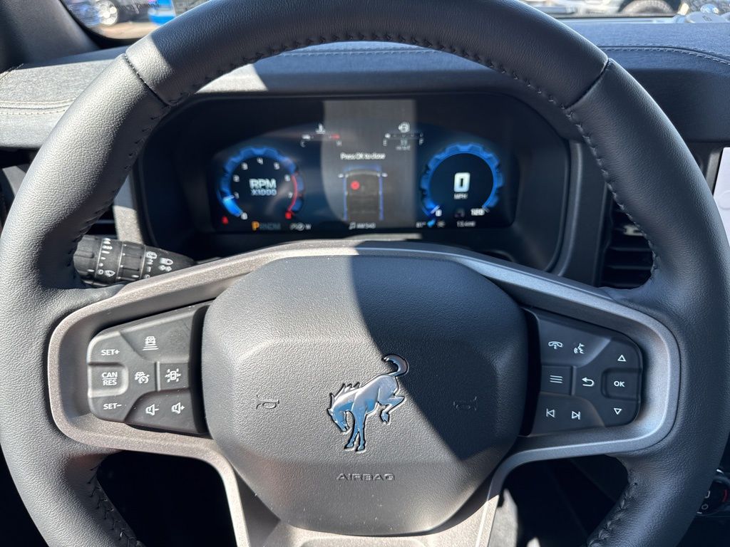 2025 Ford Bronco 4-Door Badlands - Photo 11