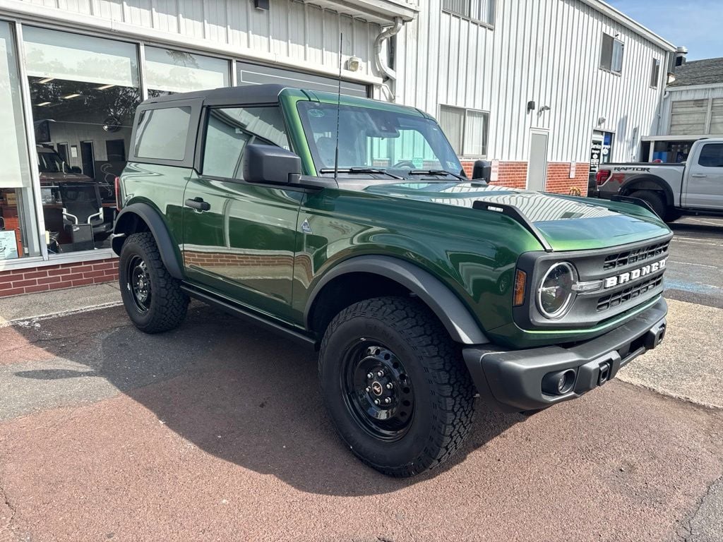 Used 2023 Ford Bronco Black Diamond SUV