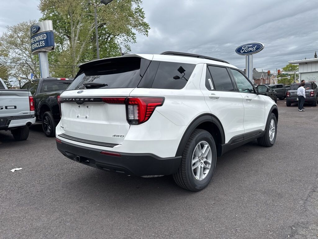 New 2026 Ford Explorer Active SUV