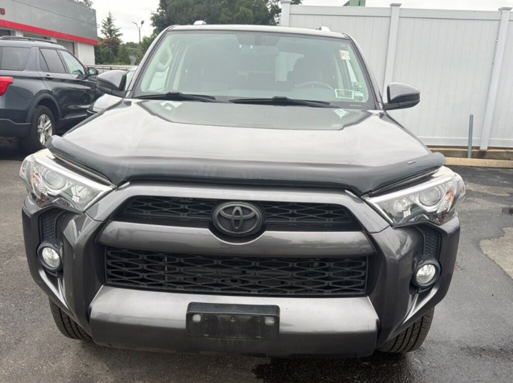 Used 2018 Toyota 4Runner SR5 SUV