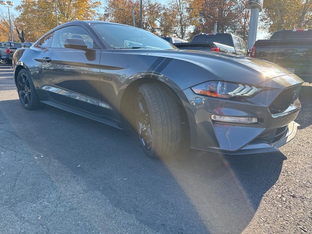 2019 Ford Mustang GT photo 2