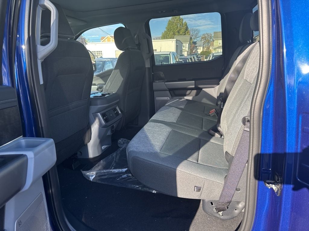 2026 Ford F-250 Super Duty XLT - Photo 8
