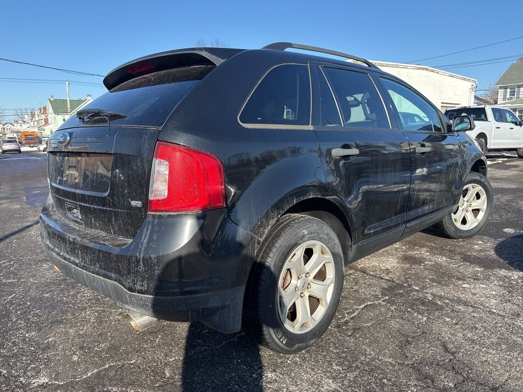 Used 2013 Ford Edge SE SUV