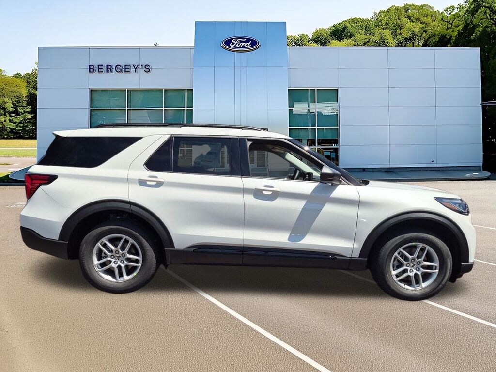 New 2026 Ford Explorer Active SUV