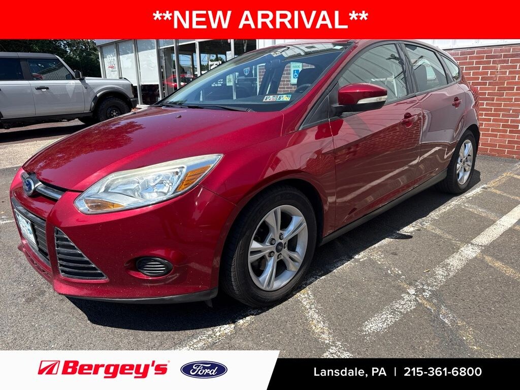 Used 2013 Ford Focus SE Hatchback