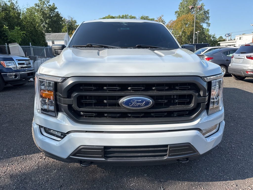 2023 Ford F-150 XLT photo 2
